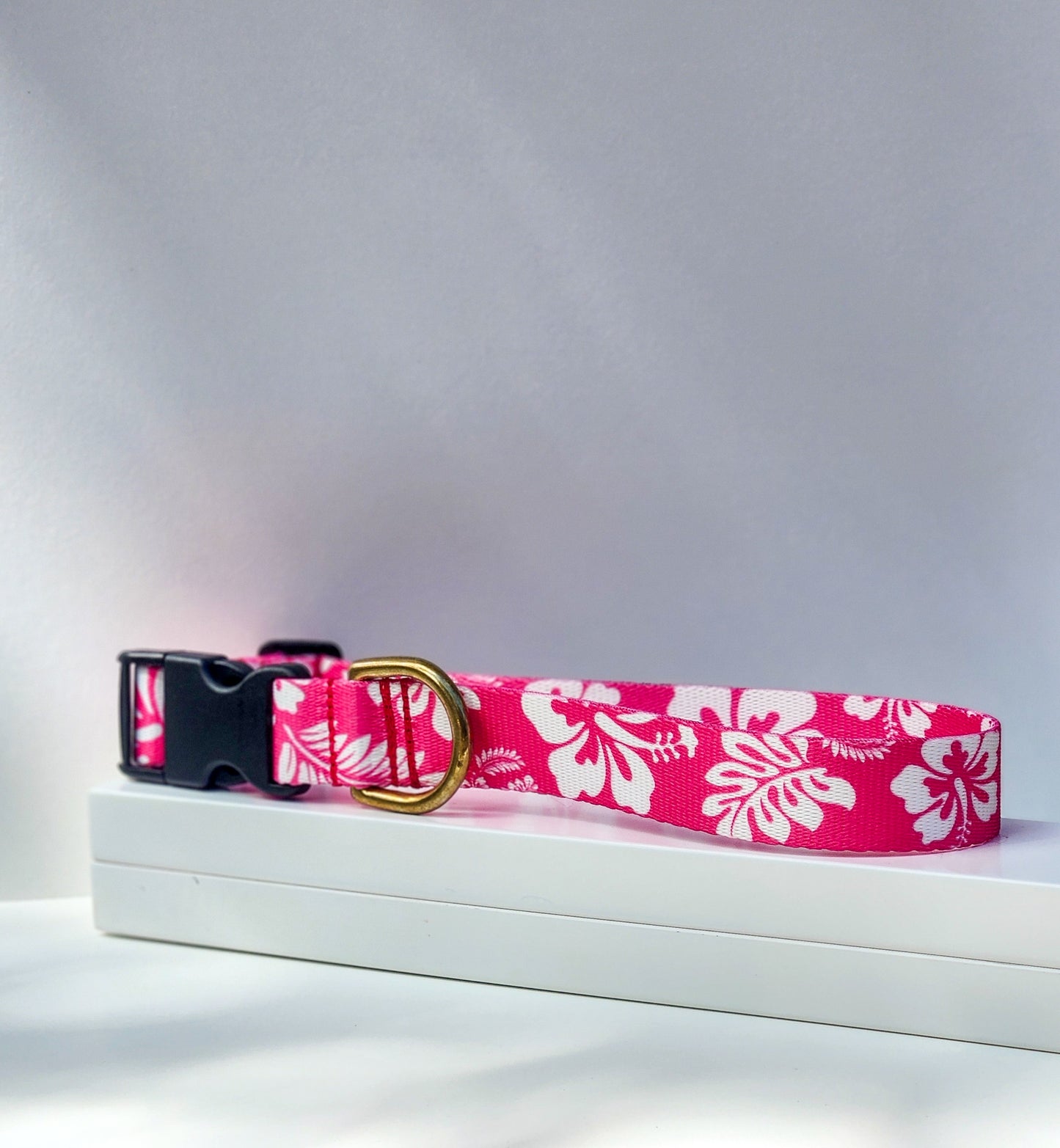 Pink Hawaiian Collar